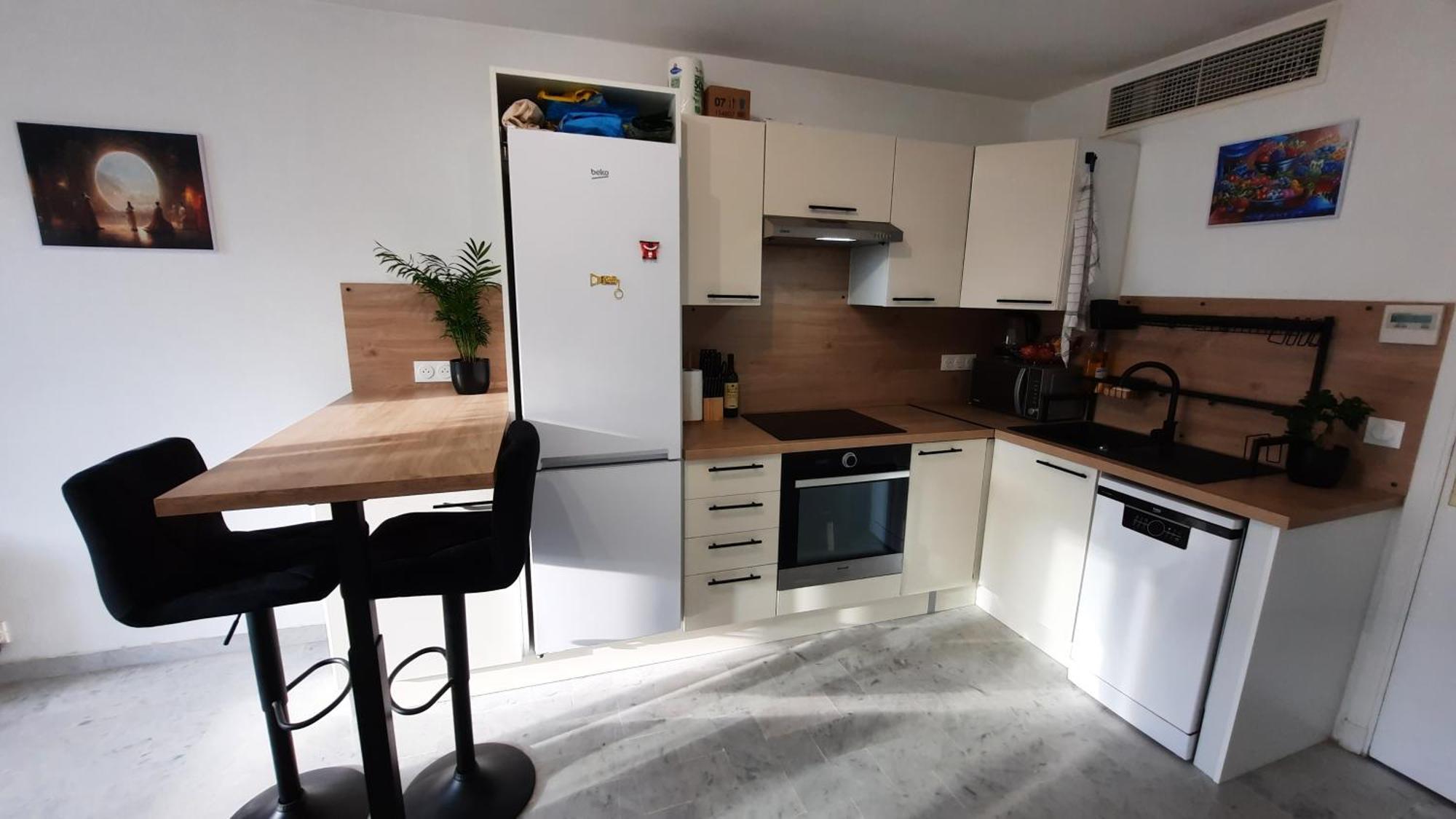 Sunny Mercury - Room In Apartment Cannes Extérieur photo